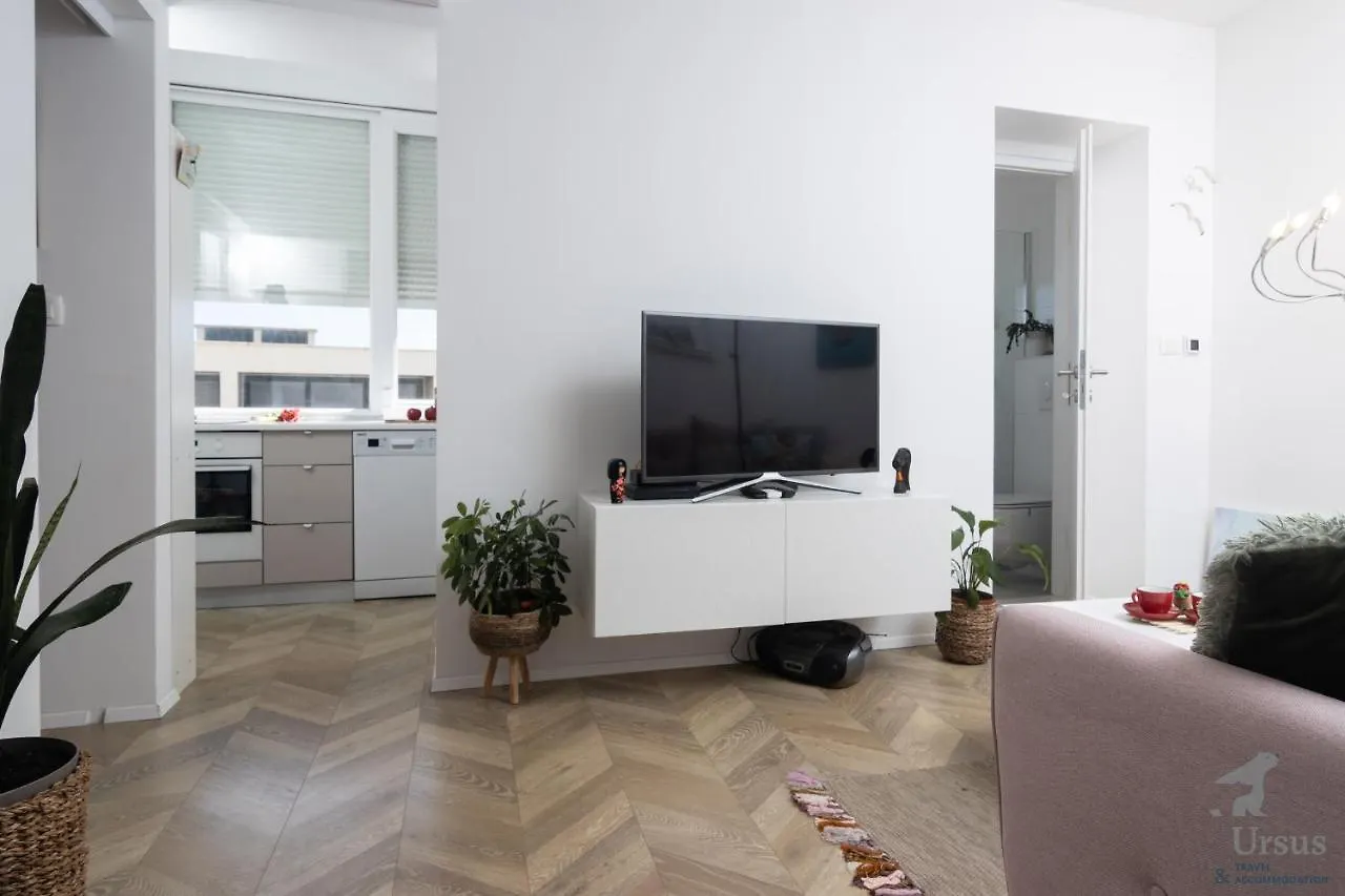 Apartment Mina Split